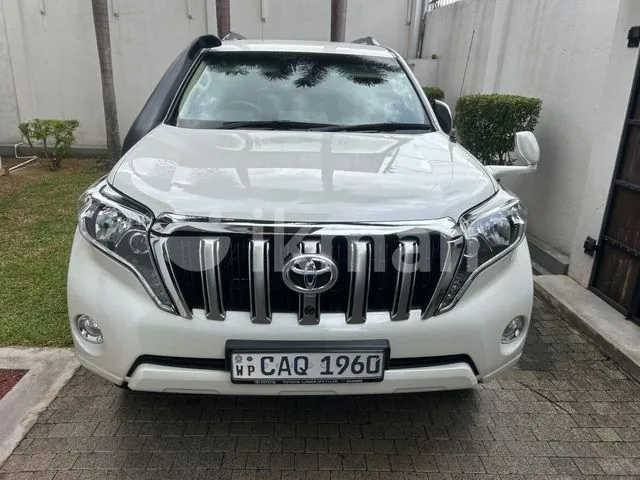 Toyota Land Cruiser Prado 2014 photo 3