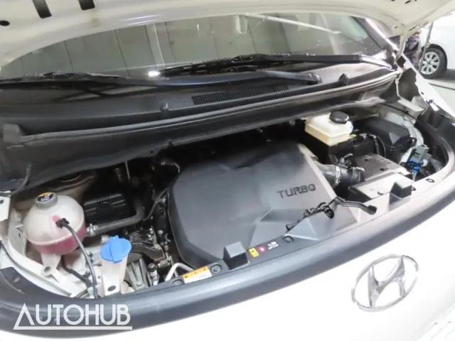 Hyundai Staria 2022 photo 5