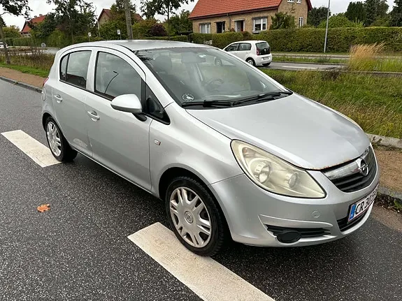 Opel Corsa 2009 photo 2