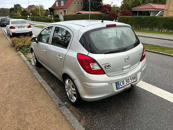 Opel Corsa 2009 photo 3