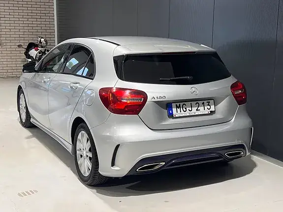 Mercedes-Benz A 180 2016 photo 3