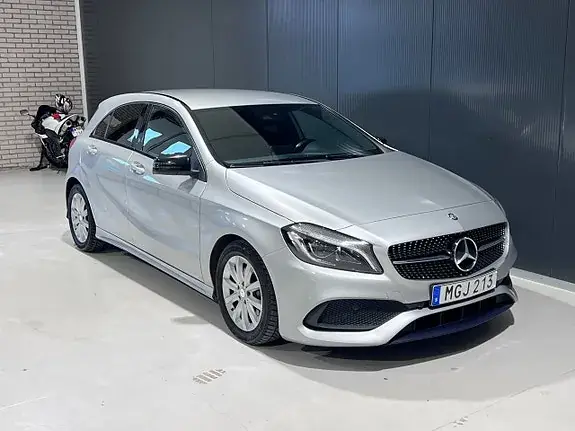 Mercedes-Benz A 180 2016 photo 5