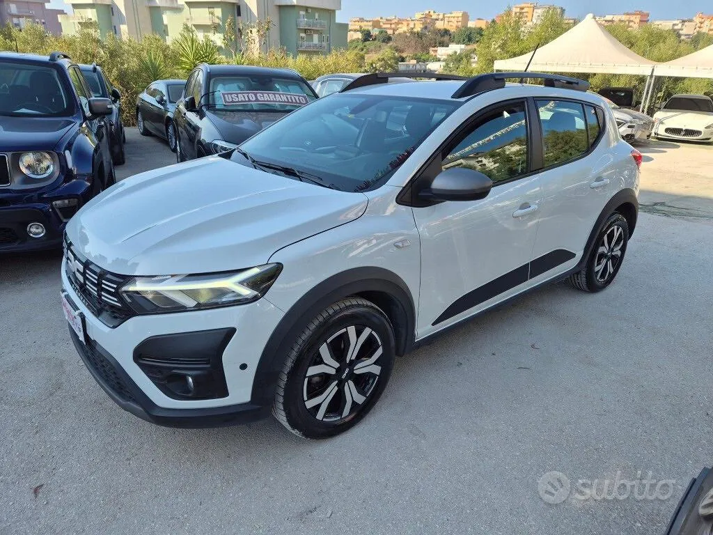 Dacia Sandero Stepway 2023 photo 2