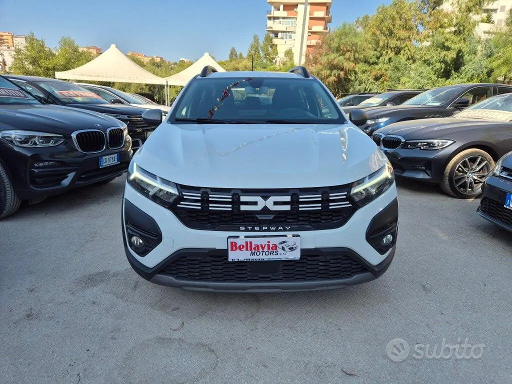 Dacia Sandero Stepway 2023 photo 3
