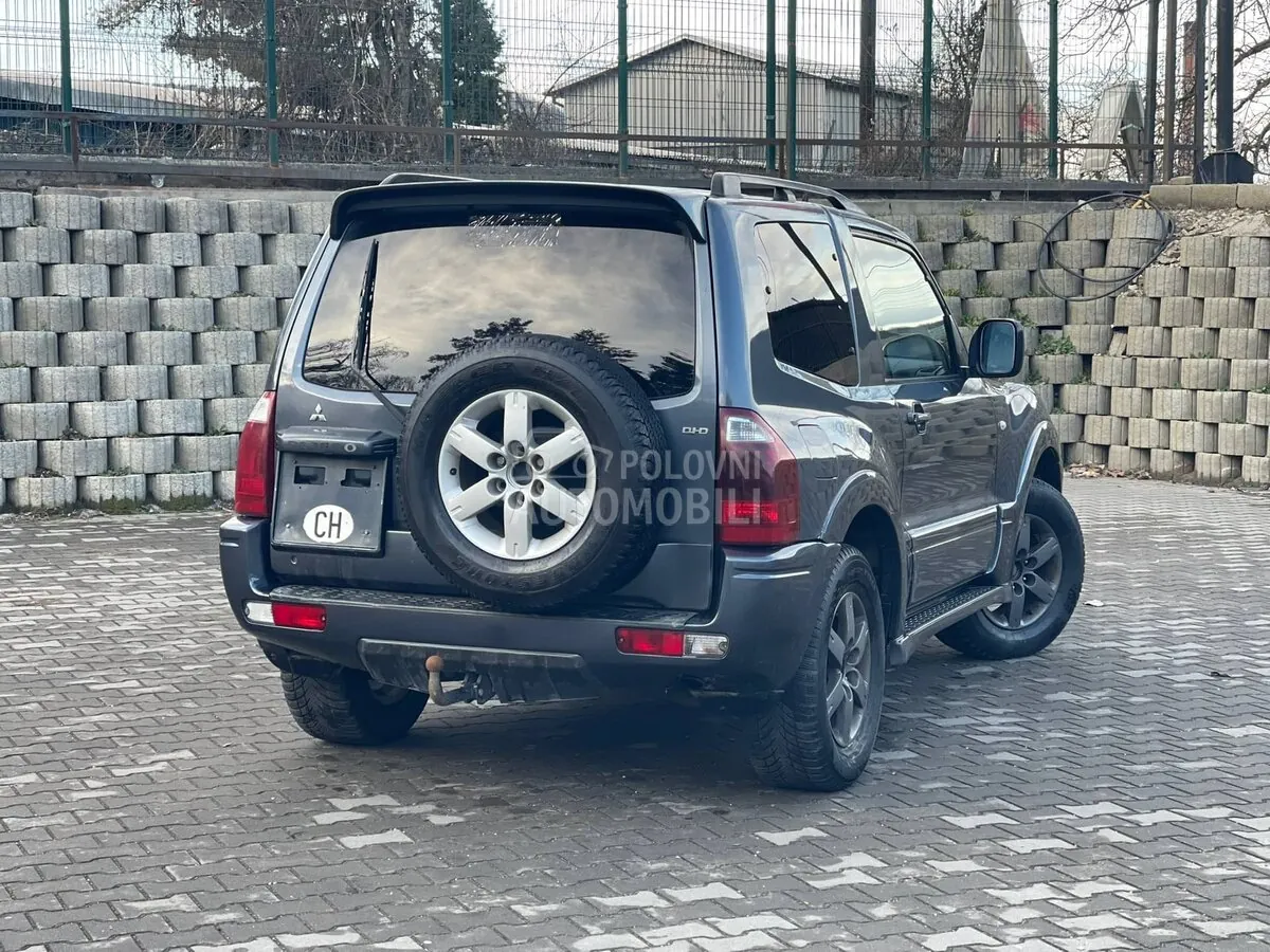 Mitsubishi Pajero 2006 photo 4