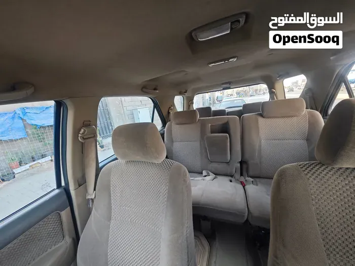 Toyota Fortuner 2012 photo 3