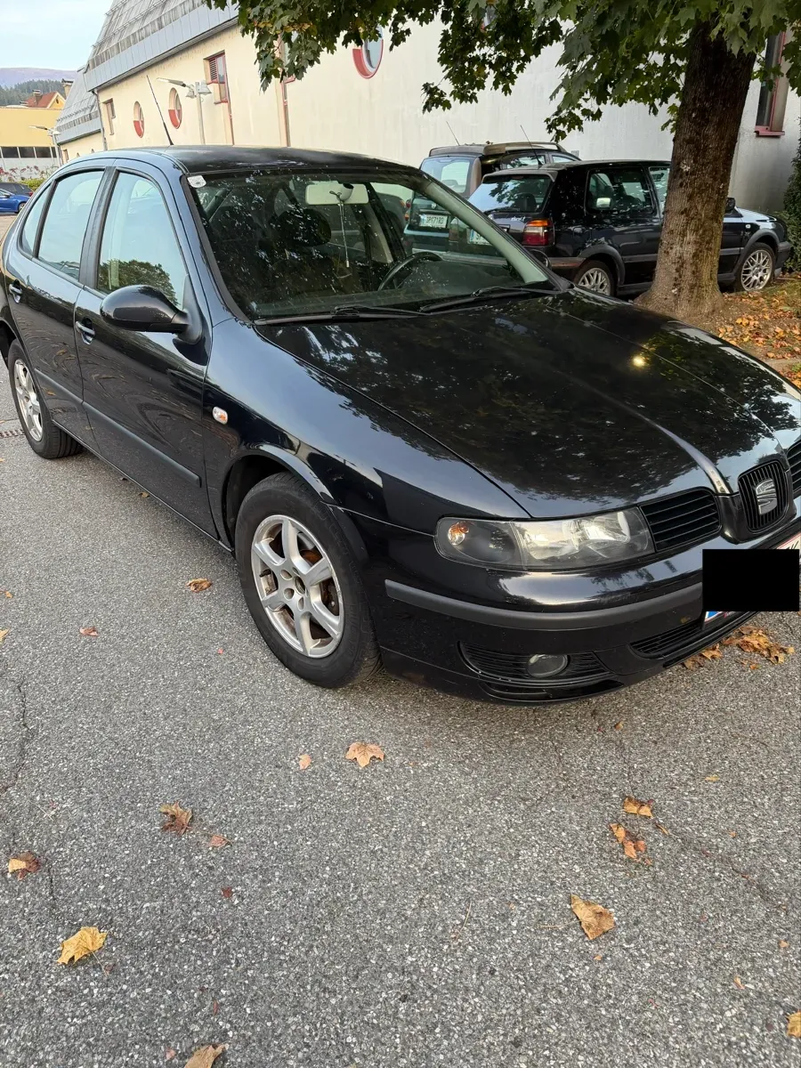Seat Leon 2004 photo 2