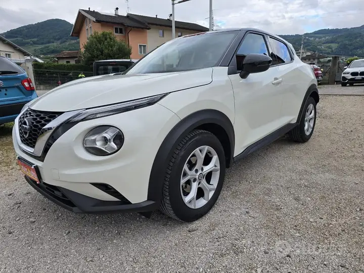 Nissan Juke 2022 photo 2