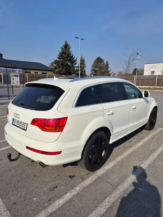 Audi Q7 2008 photo 3