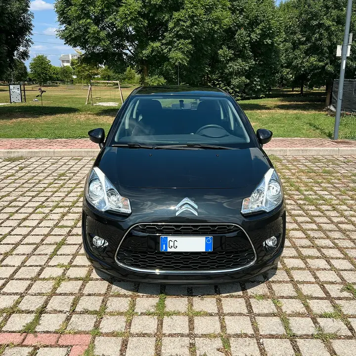 Citroen C3 2011 photo 2