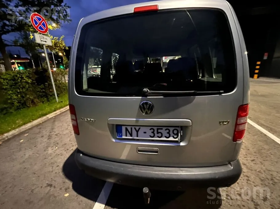 Volkswagen Caddy 2011 photo 4