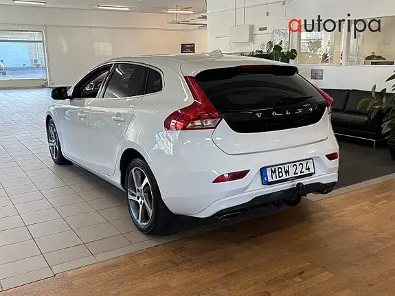 Volvo V40 2016 photo 3