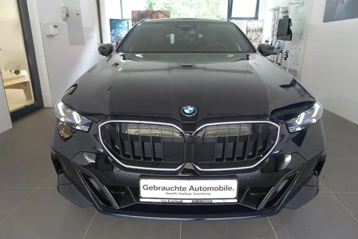BMW 5 Series 2026 photo 2