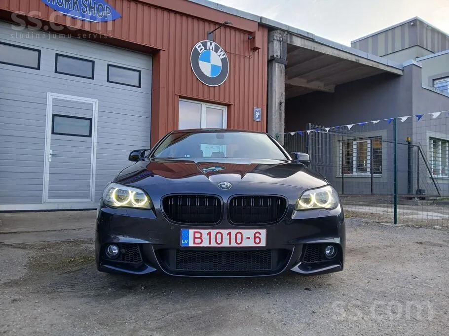 BMW 523I 2010 photo 3