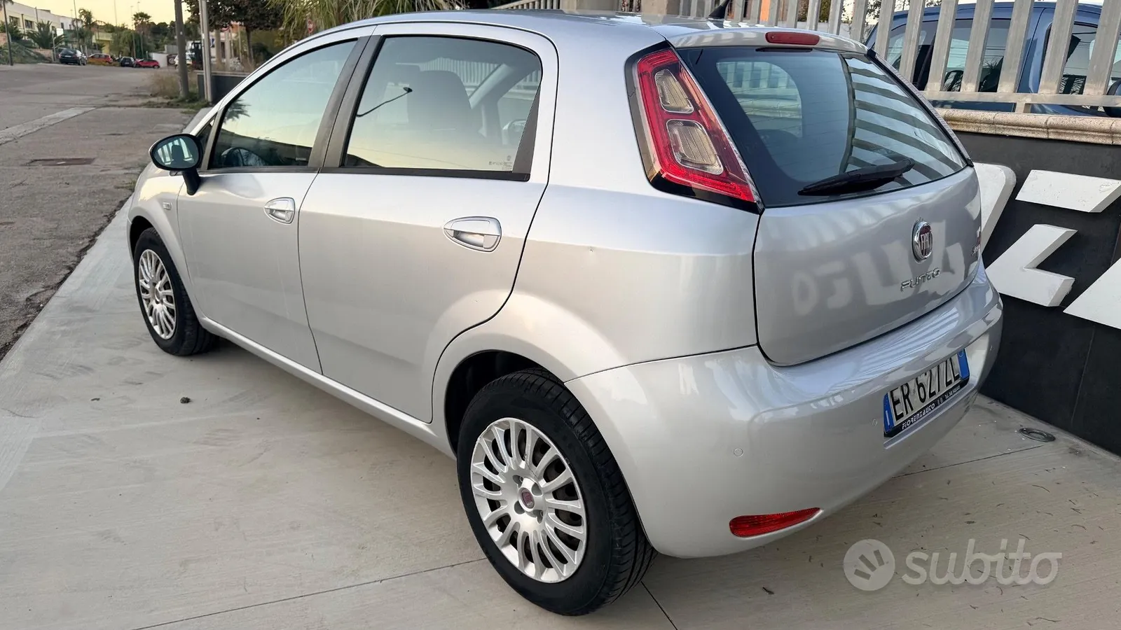 Fiat Punto 2013 photo 4