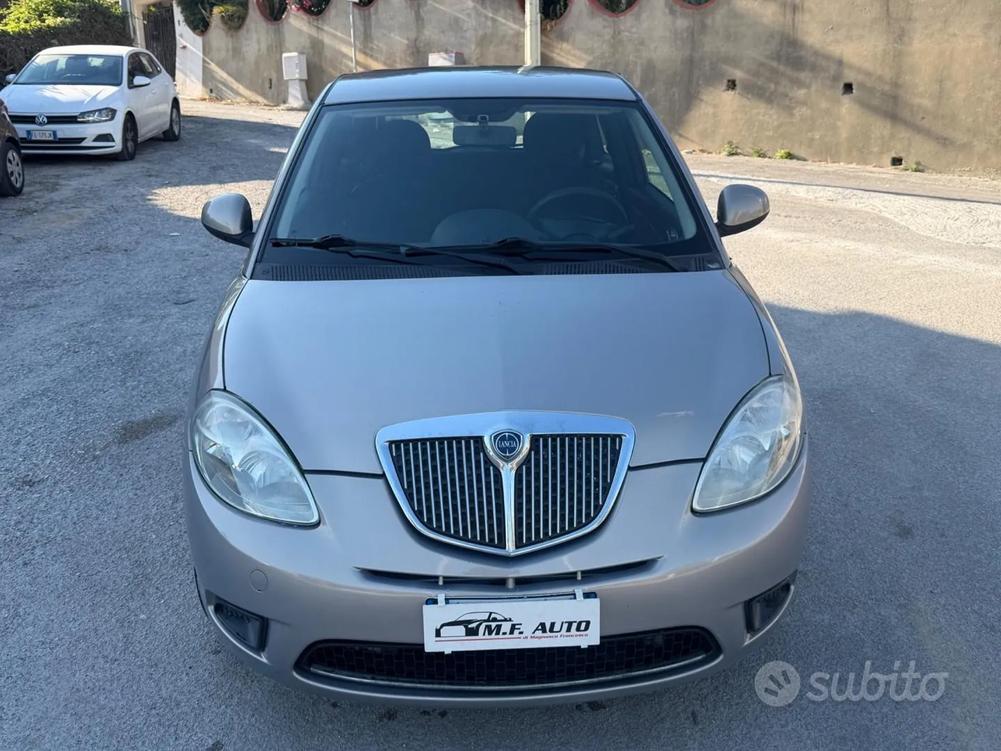 Lancia Ypsilon 2011 photo 2