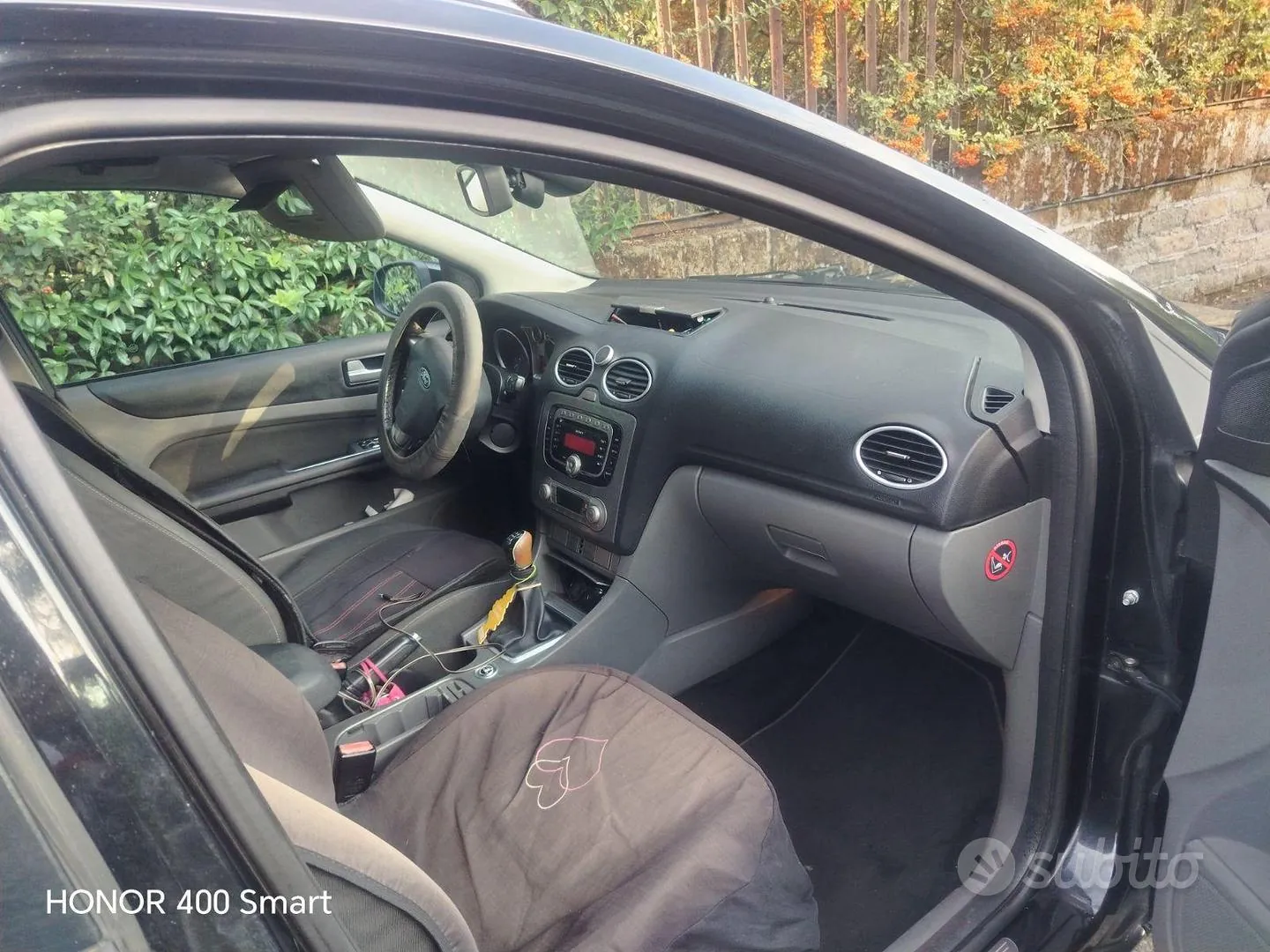 Ford Focus 2010 photo 3