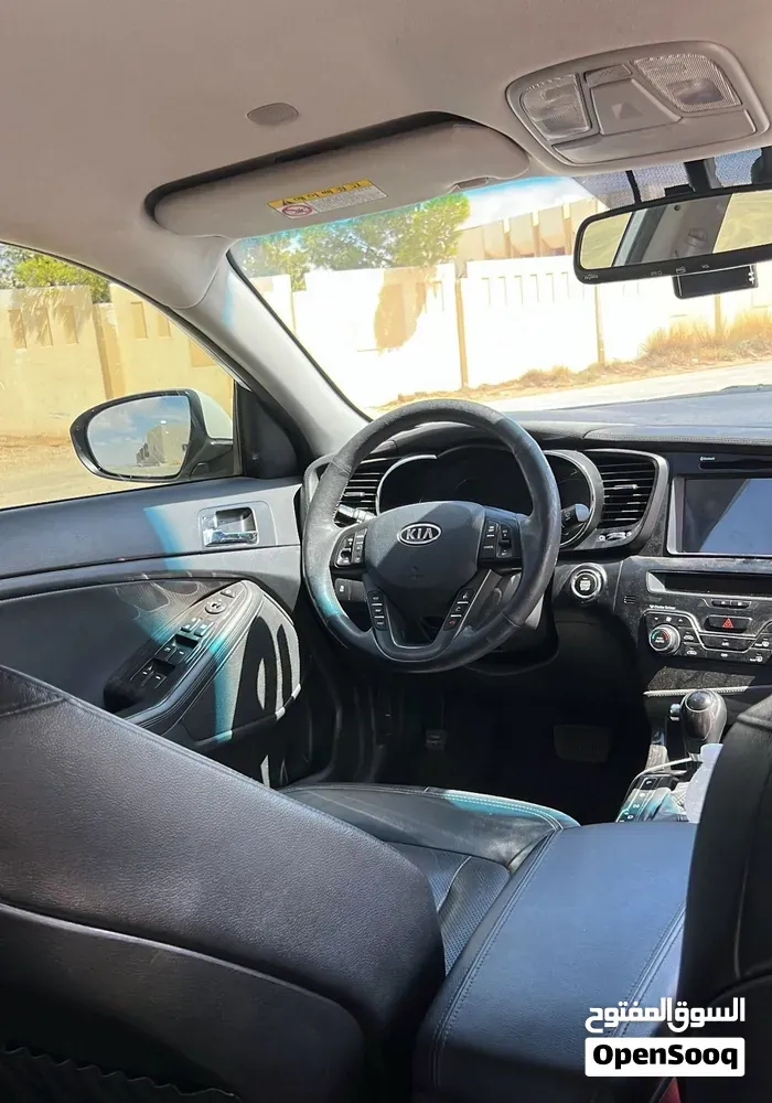 Kia K5 2012 photo 4