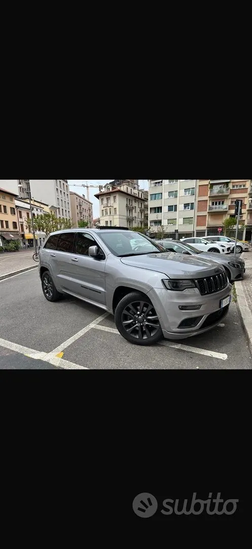 Jeep Grand Cherokee 2018 photo 4