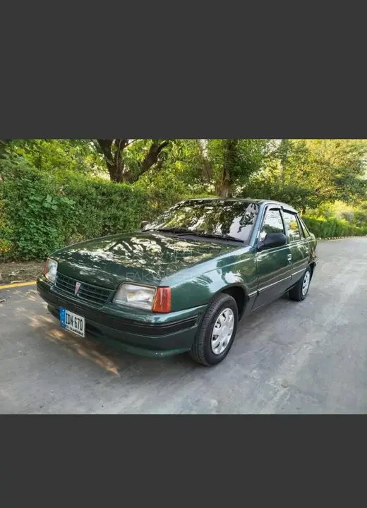 Daewoo Racer
