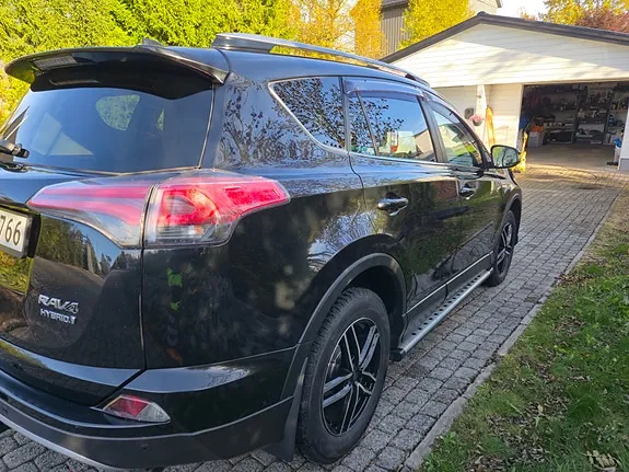 Toyota Rav4 2016 photo 5