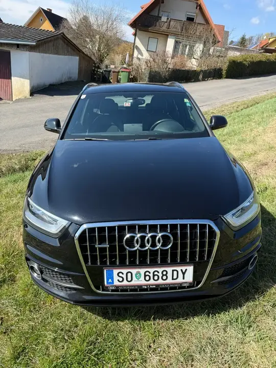 Audi Q3 2013 photo 2