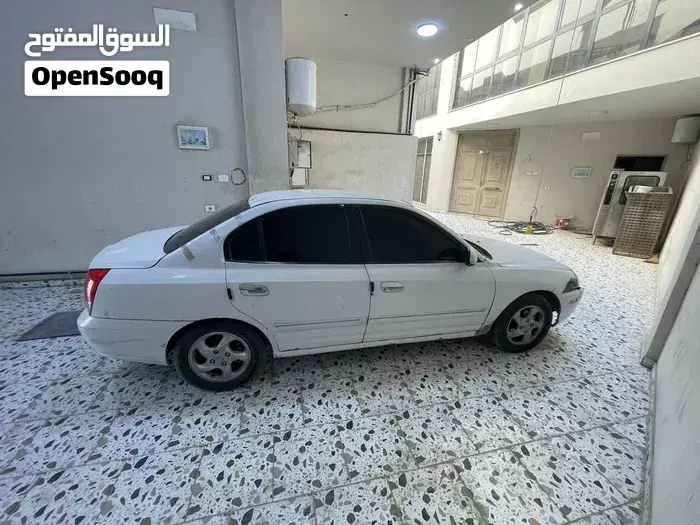 Hyundai Avante 2005 photo 4