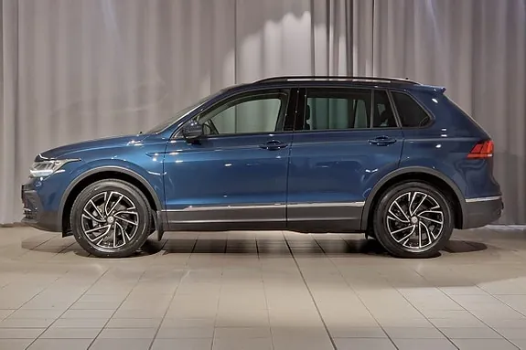 Volkswagen Tiguan 2021 photo 2