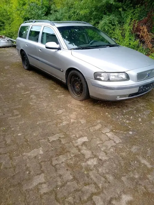 Volvo V70