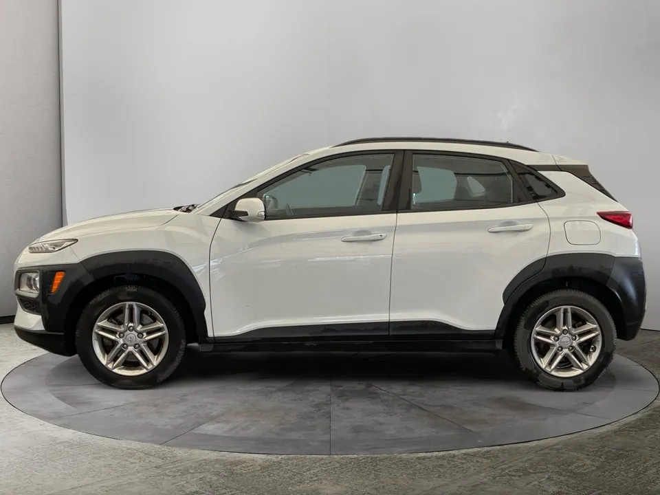 Hyundai Kona 2021 photo 2