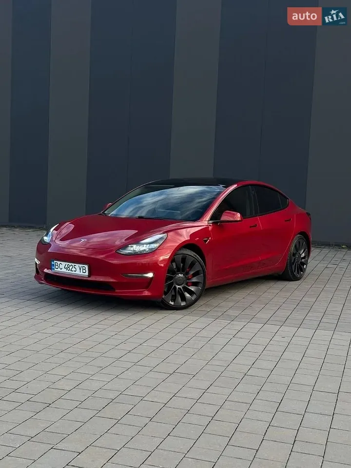 Tesla Model 3 2020 photo 2