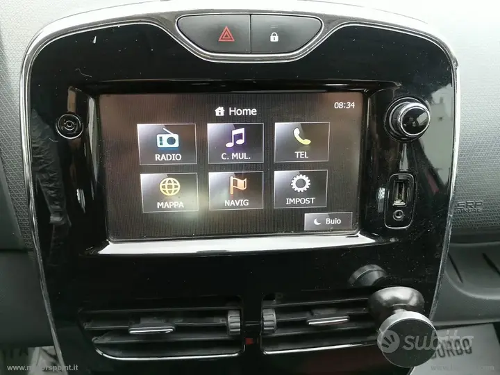 Renault Clio 2012 photo 5