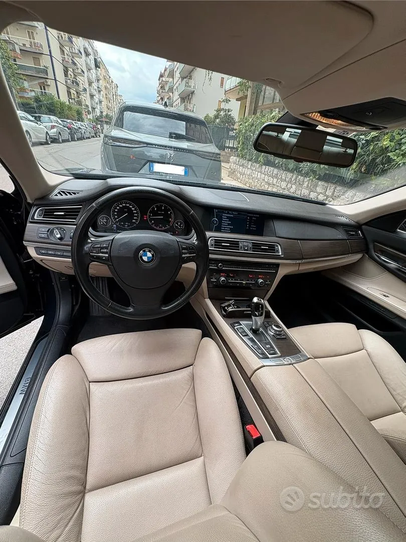 BMW 730D 2013 photo 2