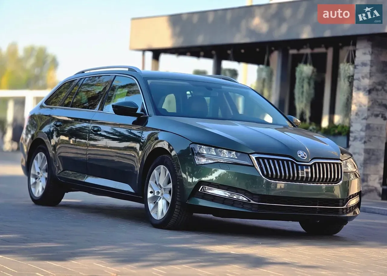 Skoda Superb 2021 photo 3