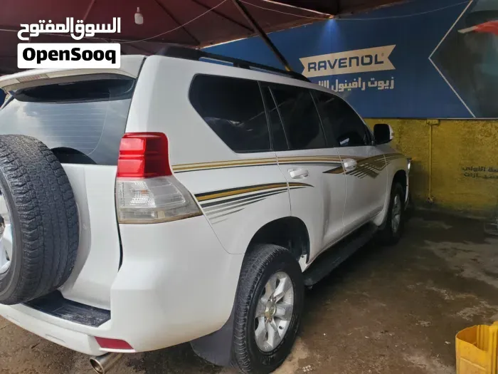 Toyota Prado 2011 photo 4