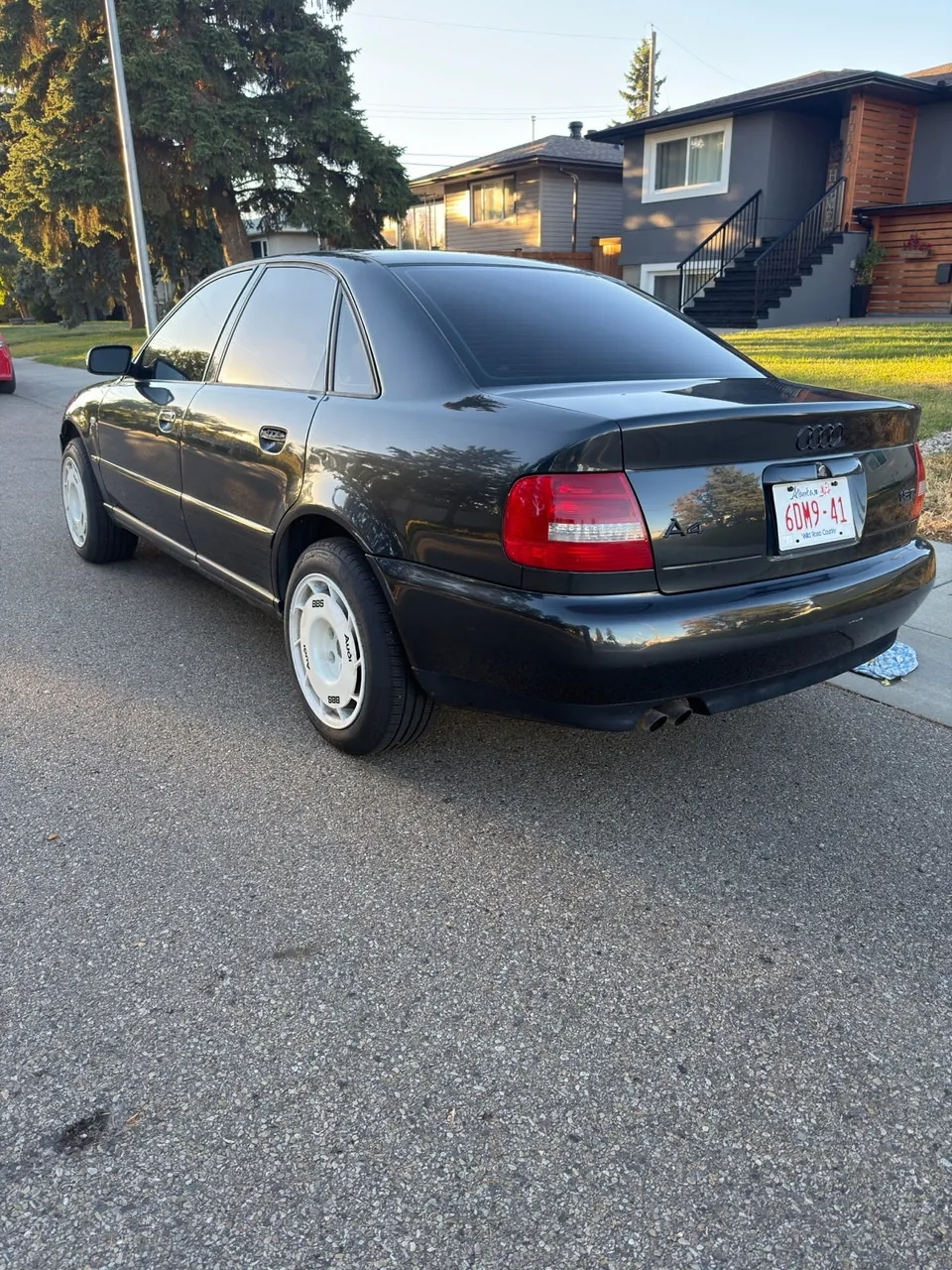 Audi A4 1999 photo 2