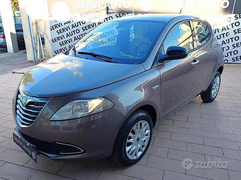 Lancia Ypsilon 2015 photo 4