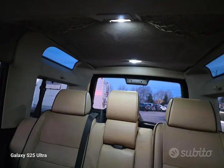Land Rover Discovery 2003 photo 4