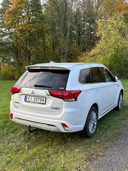 Mitsubishi Outlander 2019 photo 4