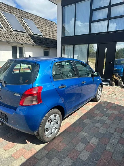 Toyota Yaris 2006 photo 3