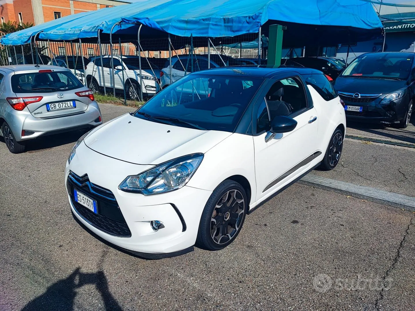 DS Automobiles Ds 3 2013 photo 3