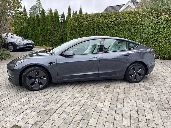 Tesla Model 3 2021 photo 4