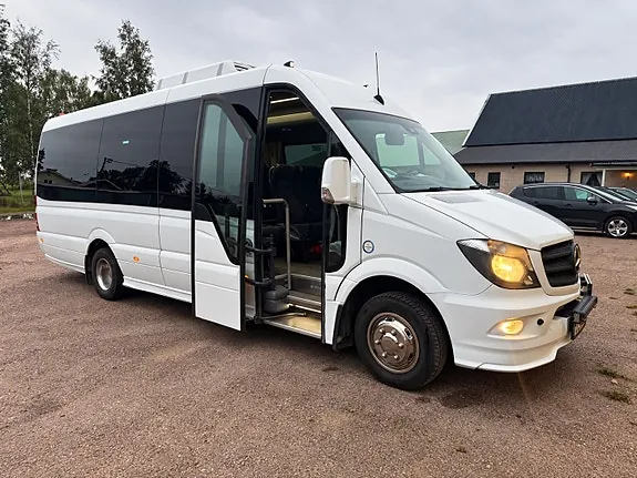 Mercedes-Benz Sprinter 519