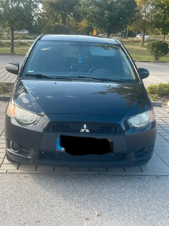 Mitsubishi Colt