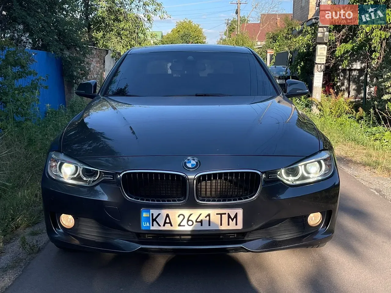 BMW 3 Series 2015 photo 2