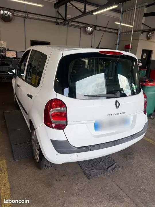 Renault Modus 2012 photo 3
