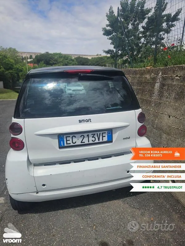 Smart Fortwo 2010 photo 2