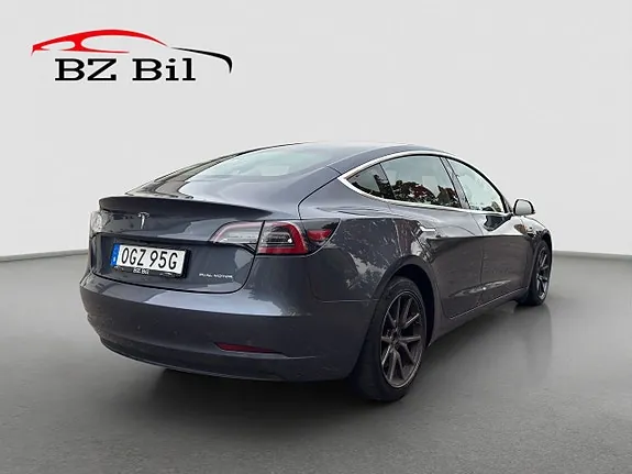 Tesla Model 3 2020 photo 5