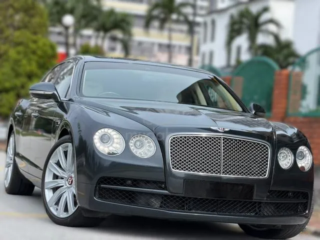 Bentley Flying Spur