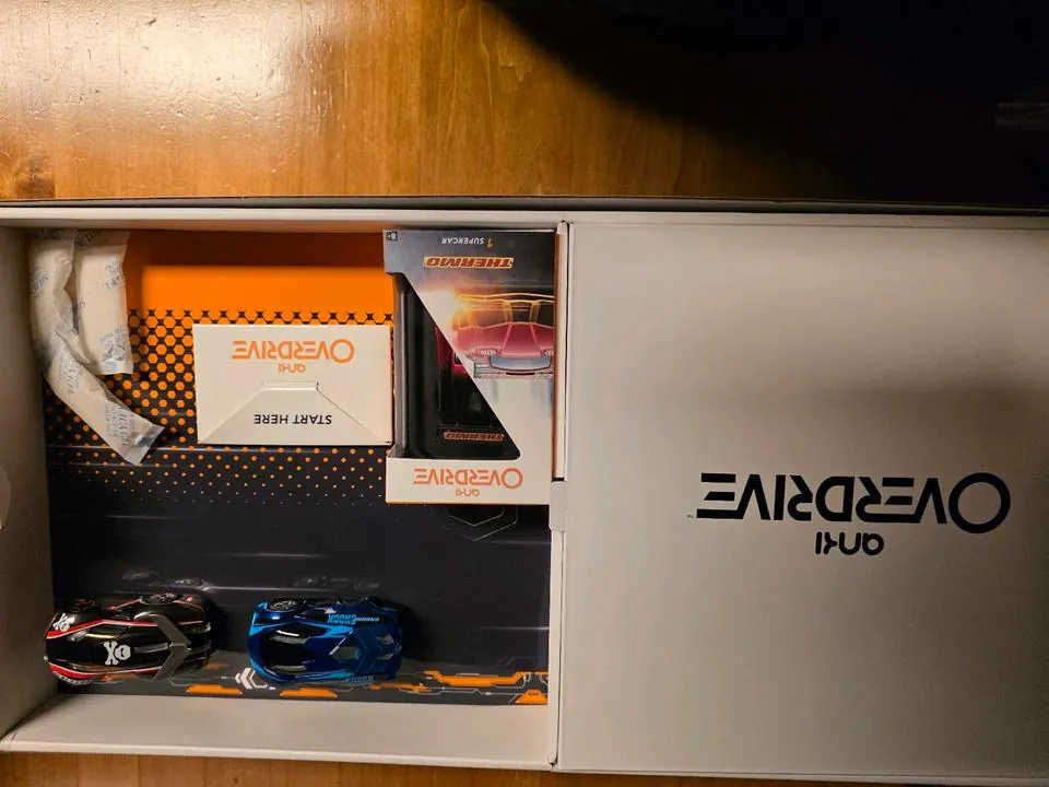 Anki Overdrive Starter Kit